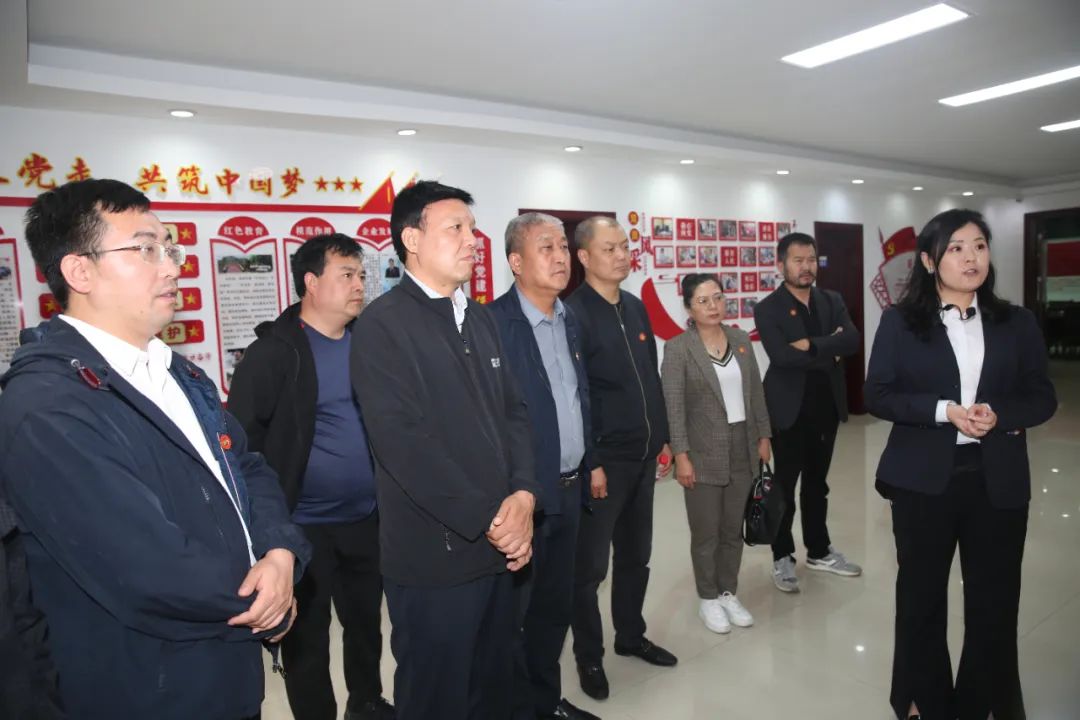 渭南市酒业商会一行莅临银杏视频APP下载网站入口酒厂参观考察
